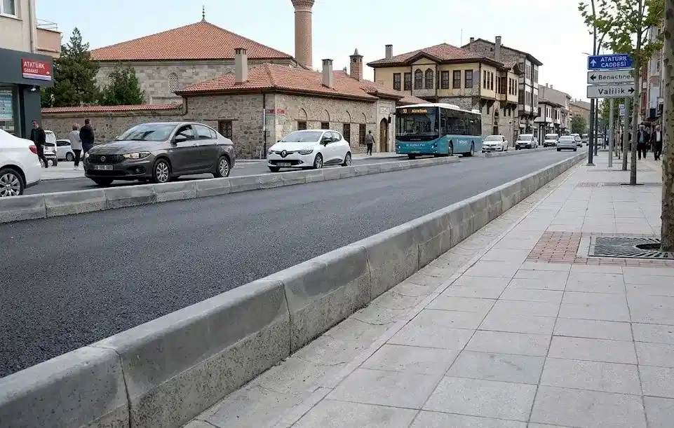 Belediye Bordür 15x30x70 cm 2